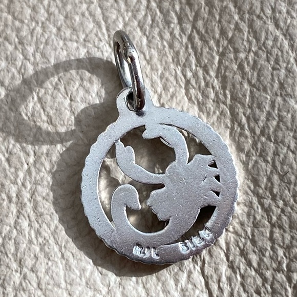 Vintage Sterling Silver ♏️ Scorpio PendantCharm - Picture 5 of 5